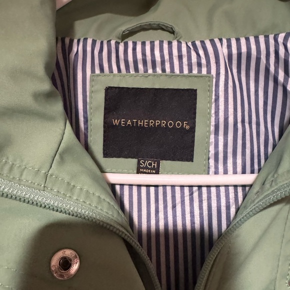 Weatherproof Mint Utility Jacket for Women - Picture 2 of 3